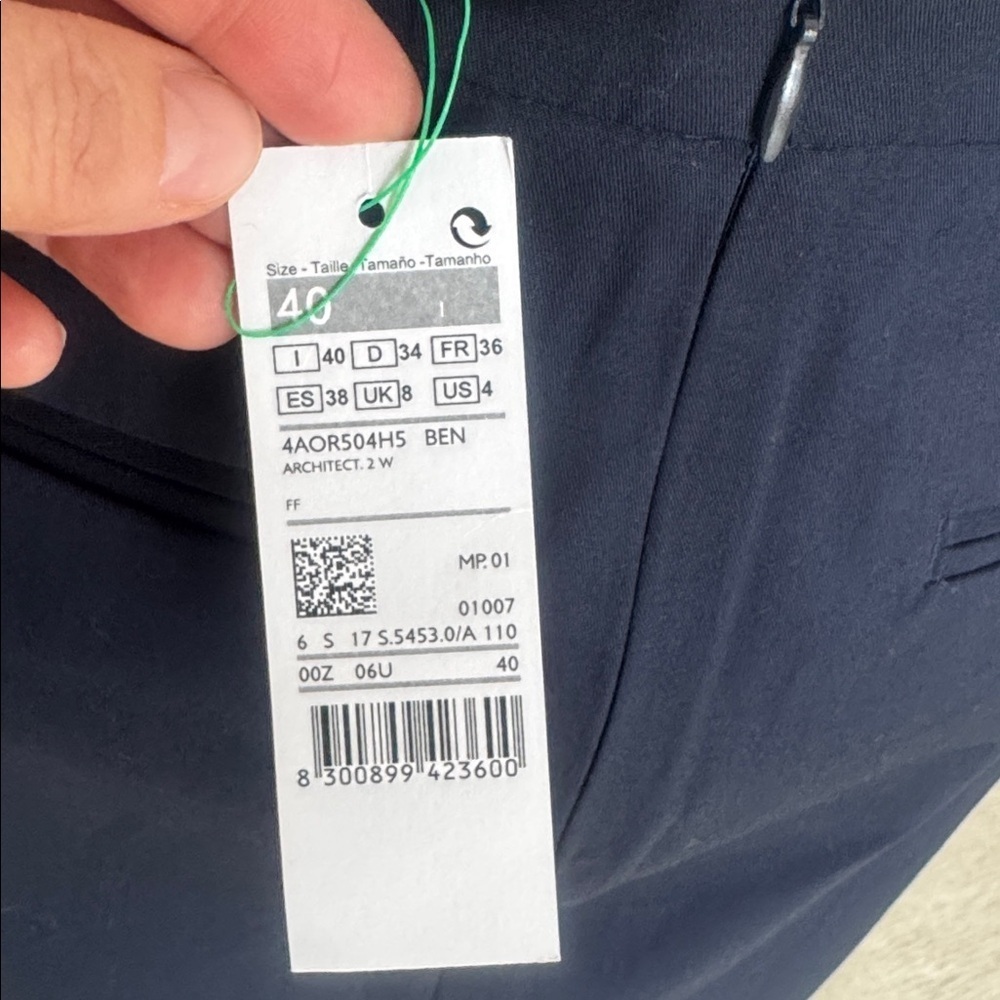 Benetton Navy Pencil Skirt Architect 2W Size 40 / US 4 NWT - Picture 4 of 7